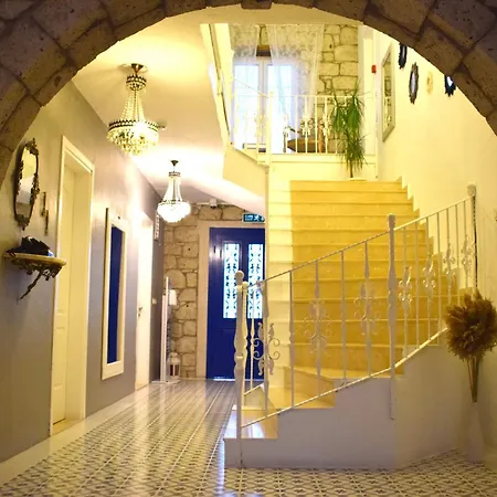 Purlen Alaçatı